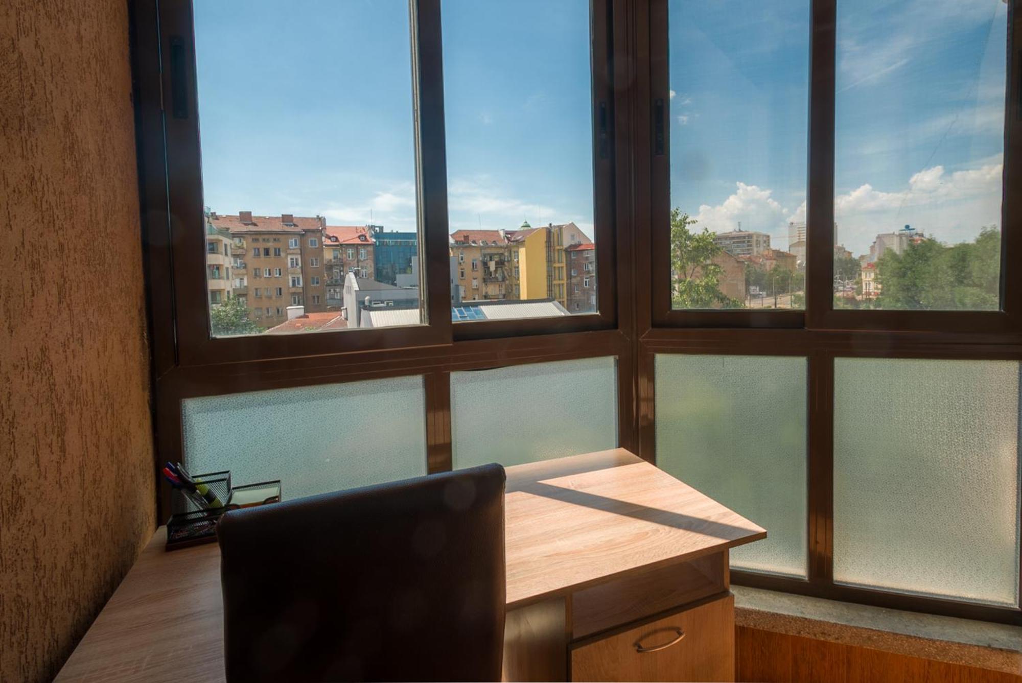 Top Center Spacious Apartment With Ac And Free Underground Parking Sofia Zewnętrze zdjęcie